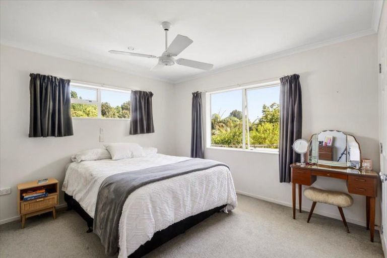 Photo of property in 16 Eclipse Terrace, Welcome Bay, Tauranga, 3112