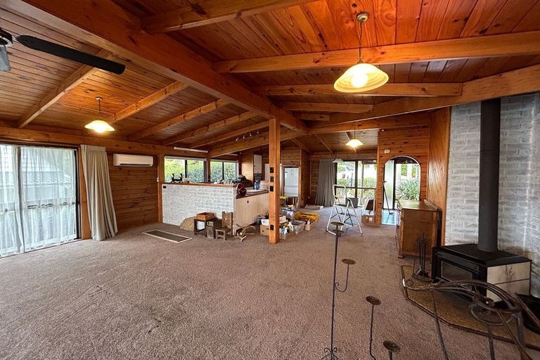 Photo of property in 2019 Whangarei Heads Road, Whangarei Heads, Whangarei, 0174