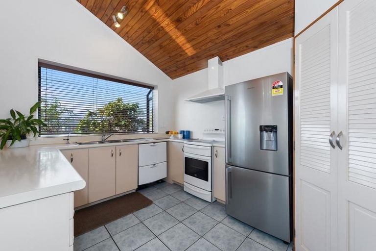 Photo of property in 300a Cambridge Road, Hillcrest, Hamilton, 3216