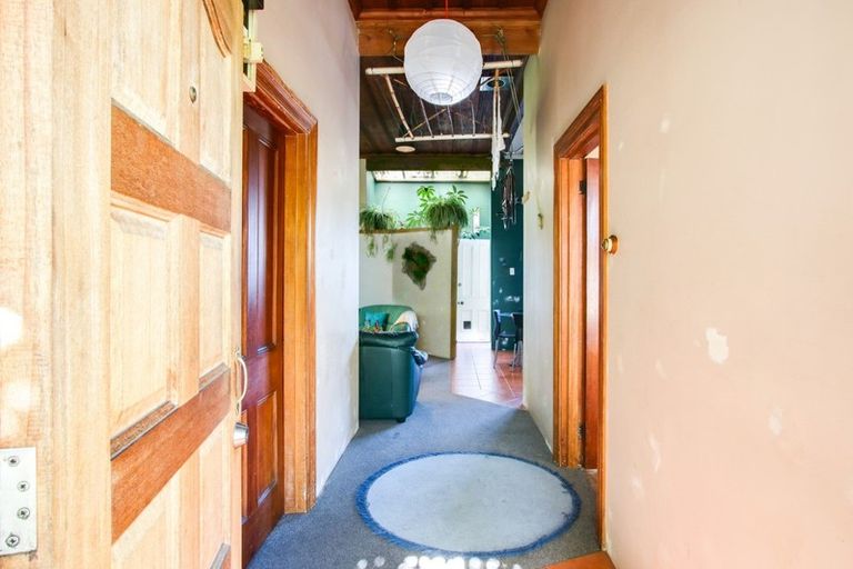 Photo of property in 125 Riverbend Road, Onekawa, Napier, 4110