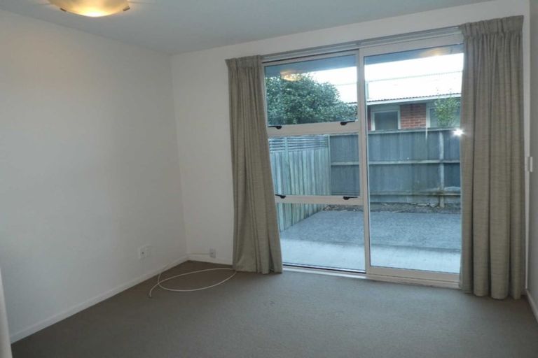 Photo of property in 4/14 Brougham Street, Addington, Christchurch, 8024