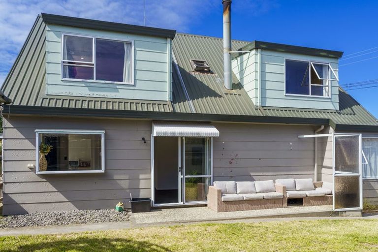 Photo of property in 93a Charles Street, Westshore, Napier, 4110