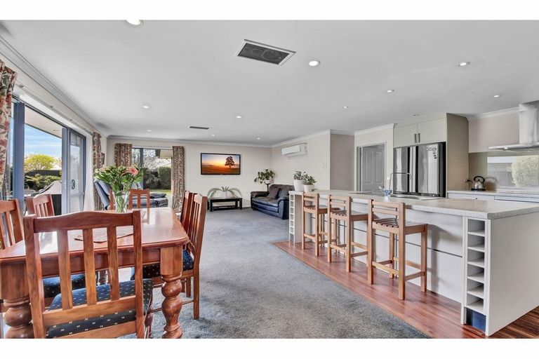 Photo of property in 78 Acacia Avenue, Rangiora, 7400