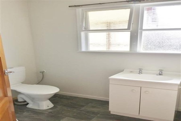 Photo of property in 34 Toi Street, Tawhero, Whanganui, 4501