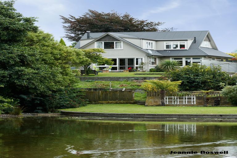 Photo of property in 107 Jickell Street, Hokowhitu, Palmerston North, 4410