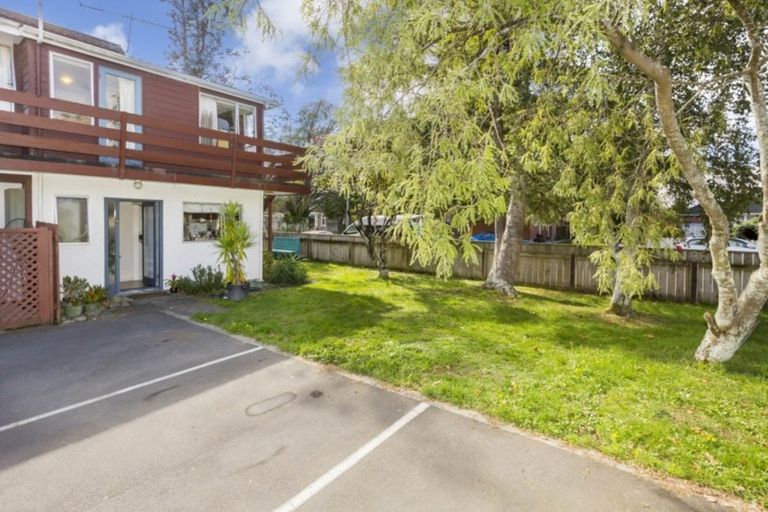Photo of property in 8a Tawai Street, Trentham, Upper Hutt, 5018