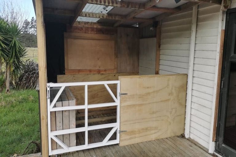 Photo of property in 98a Matua Road, Huapai, Kumeu, 0810