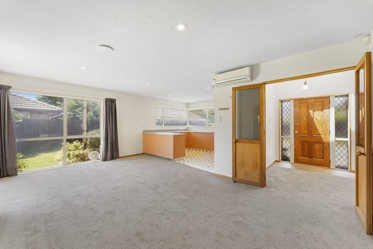 Photo of property in 6 Mull Place, Broomfield, Christchurch, 8042