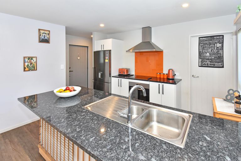 Photo of property in 47b Yates Road, Mangere East, Auckland, 2024