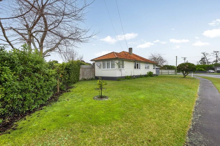 Photo of property in 21 Pollen Crescent, Melville, Hamilton, 3206