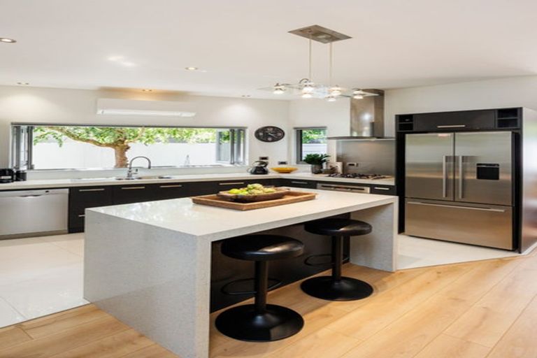 Photo of property in 23 Montgomery Terrace, Hokowhitu, Palmerston North, 4410