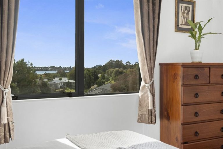 Photo of property in 6 Poike Road, Hairini, Tauranga, 3112