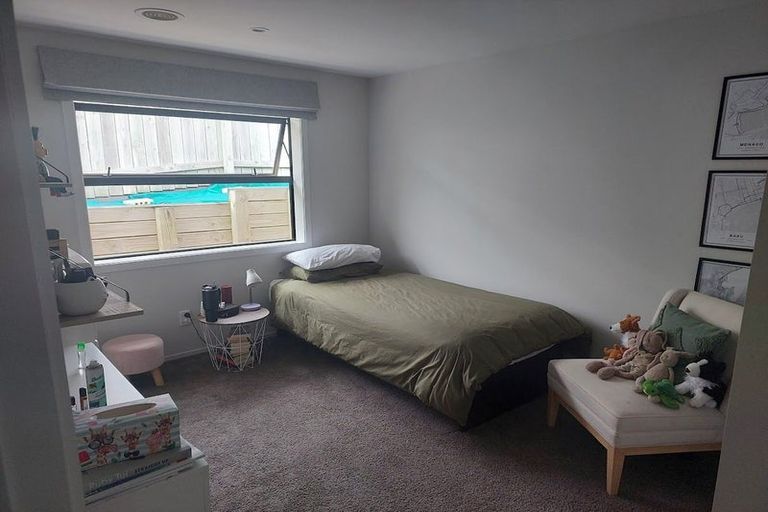 Photo of property in 26 Simpson Crescent, Raumati Beach, Paraparaumu, 5032