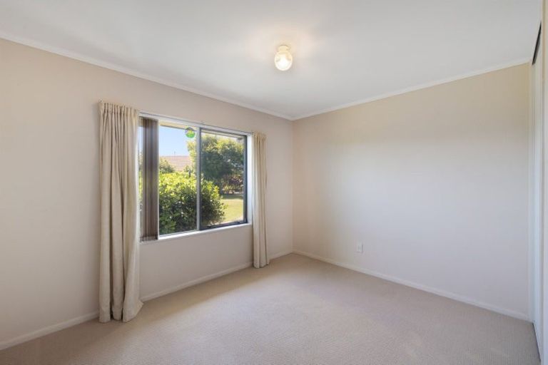 Photo of property in 8 Lotus Avenue, Mount Maunganui, 3116