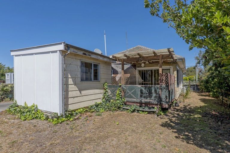Photo of property in 235 Breezes Road, Aranui, Christchurch, 8061