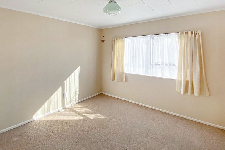 Photo of property in 68 Somme Parade, Whanganui, 4500