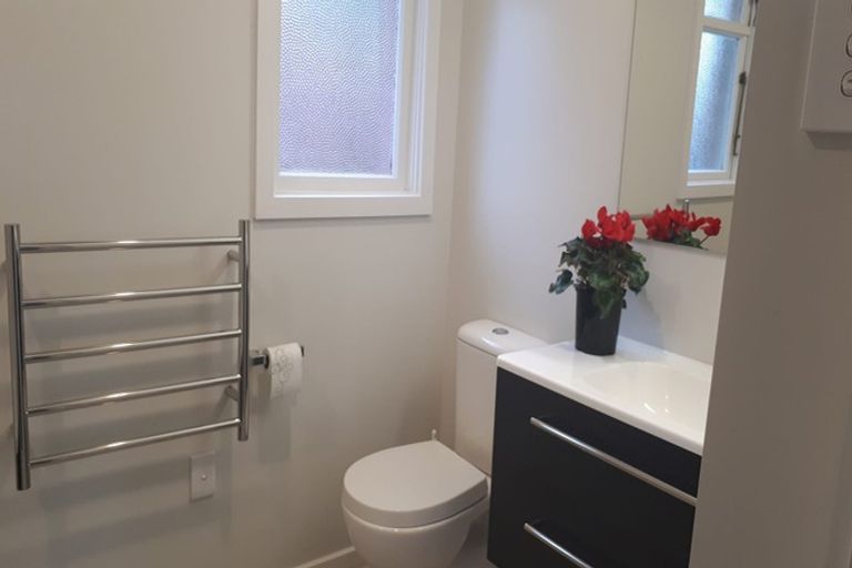 Photo of property in 21 Patrick Street, The Glen, Dunedin, 9011