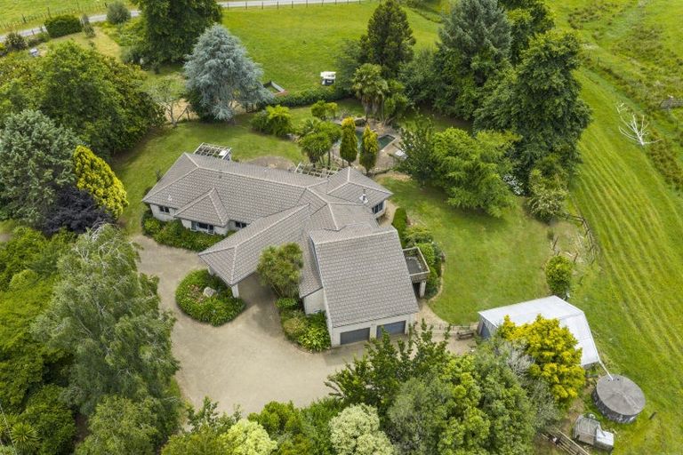 Photo of property in 1028 Limeworks Loop Road, Karamu, Hamilton, 3285