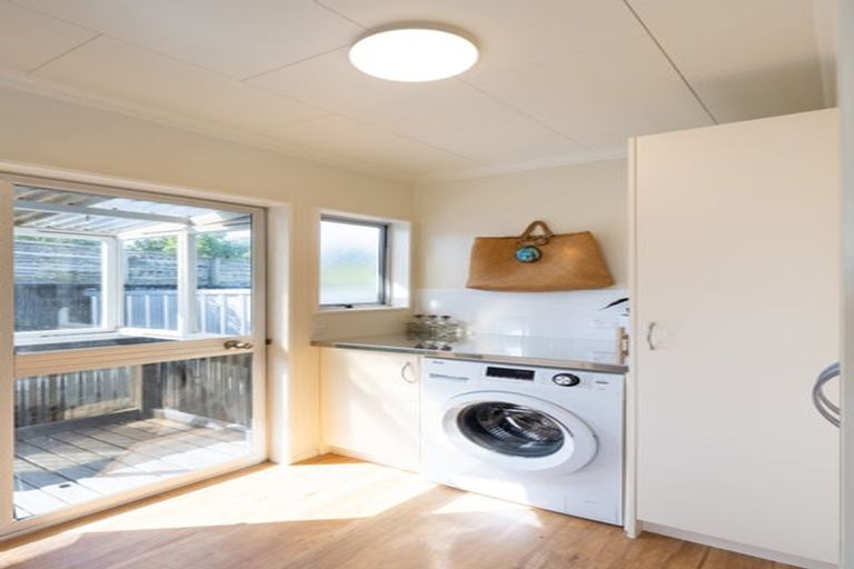 Photo of property in 7a Bedford Street, Fitzroy, New Plymouth, 4312