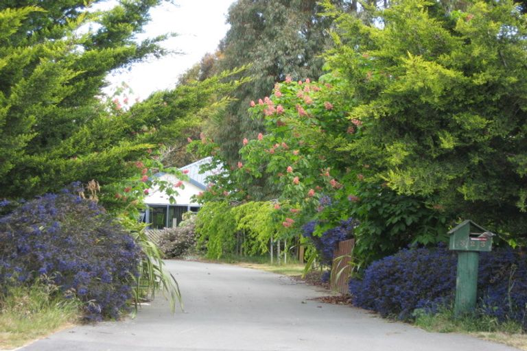 Photo of property in 323 Coldstream Road, Rangiora, 7400