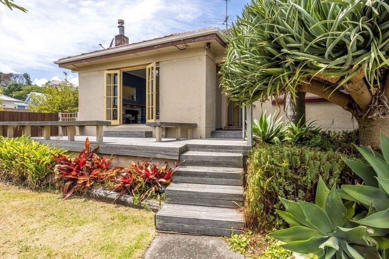 Photo of property in 25 Gollan Road, Mount Wellington, Auckland, 1072