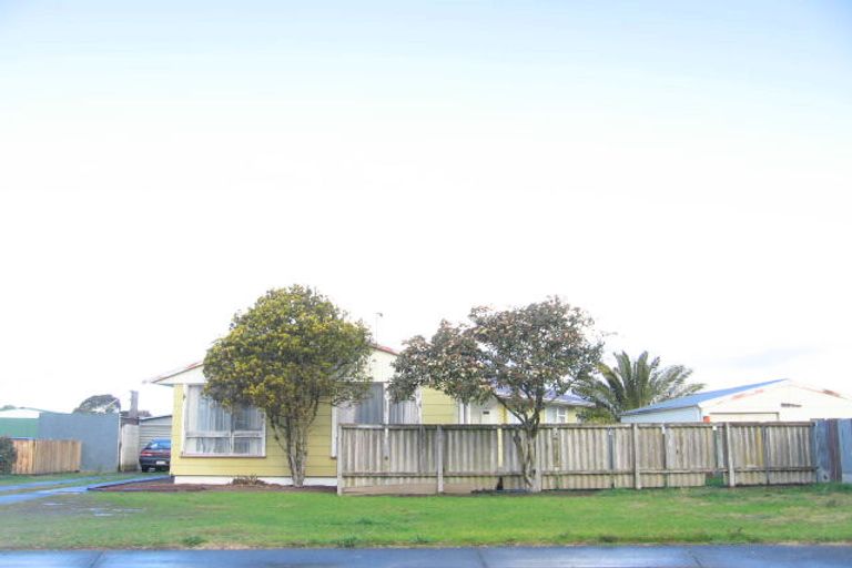 Photo of property in 11 Diaz Place, Flaxmere, Hastings, 4120