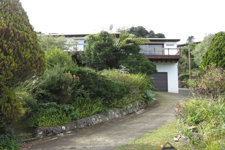 Photo of property in 12 Tairua Terrace, Tairua, 3508
