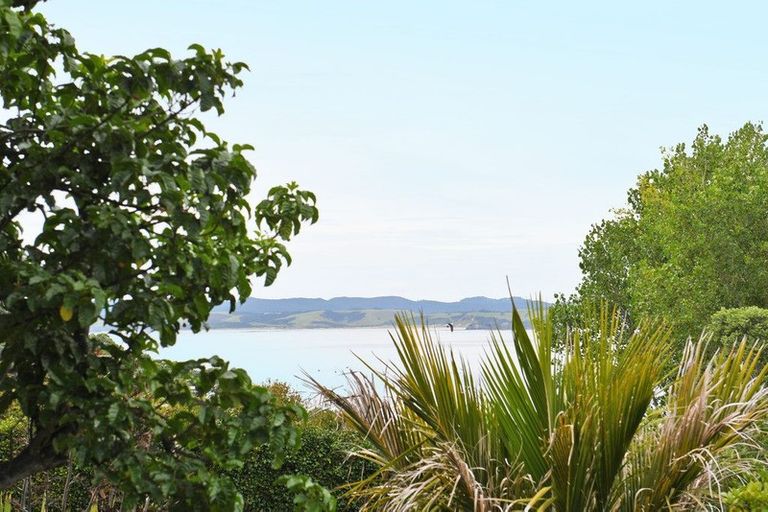 Photo of property in 3 Kendale Drive, Leigh, 0985