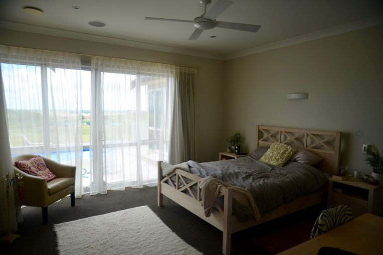 Photo of property in 759 Tuhikaramea Road, Ngahinapouri, Hamilton, 3290