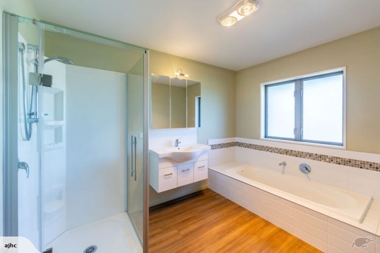 Photo of property in 28 Cornwall Lane, Kirwee, Darfield, 7571