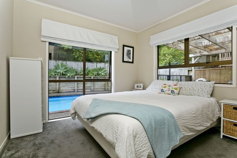Photo of property in 11 Squirrel Lane, Browns Bay, Auckland, 0630