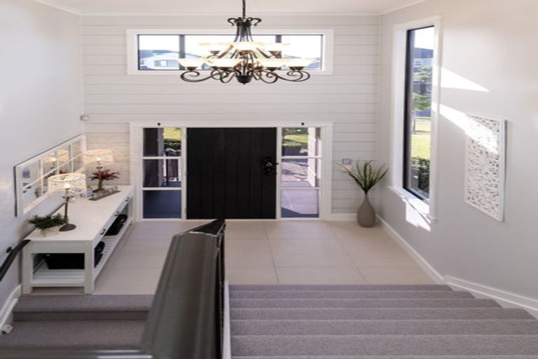 Photo of property in 103 Pine Harbour Parade, Beachlands, Auckland, 2018