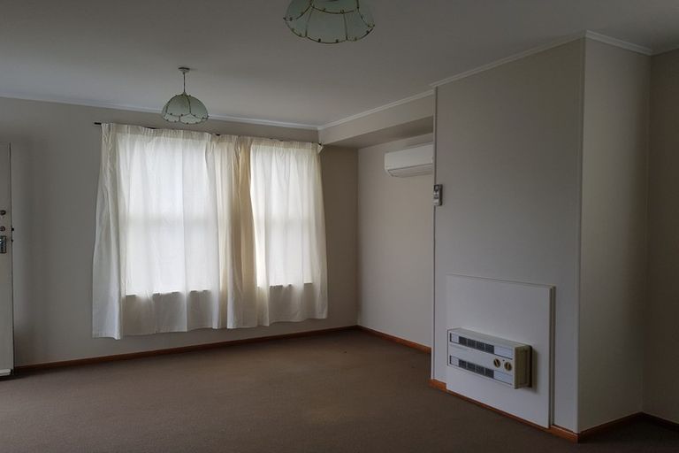 Photo of property in 32 Jollie Street, Linwood, Christchurch, 8062