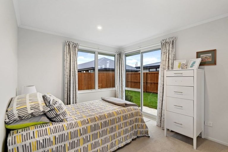 Photo of property in 33 Chandler Way, Rolleston, 7615