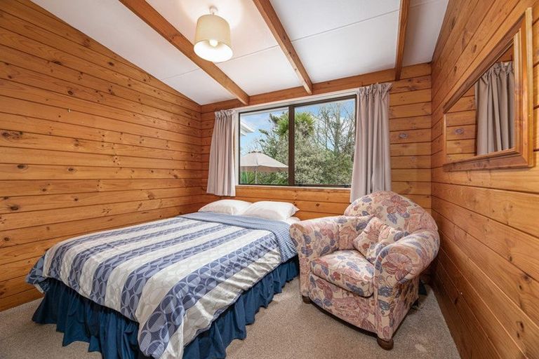 Photo of property in 3 Rhinevale Close, Henderson, Auckland, 0612