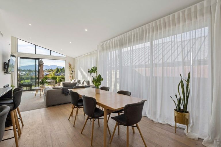 Photo of property in 13 Campbell Road, Wanaka, 9305