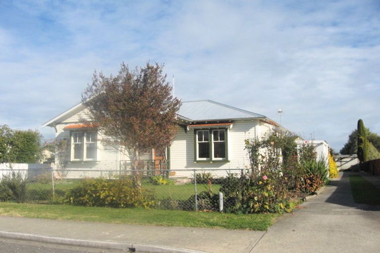 Photo of property in 1/805 Ellison Road, Parkvale, Hastings, 4122