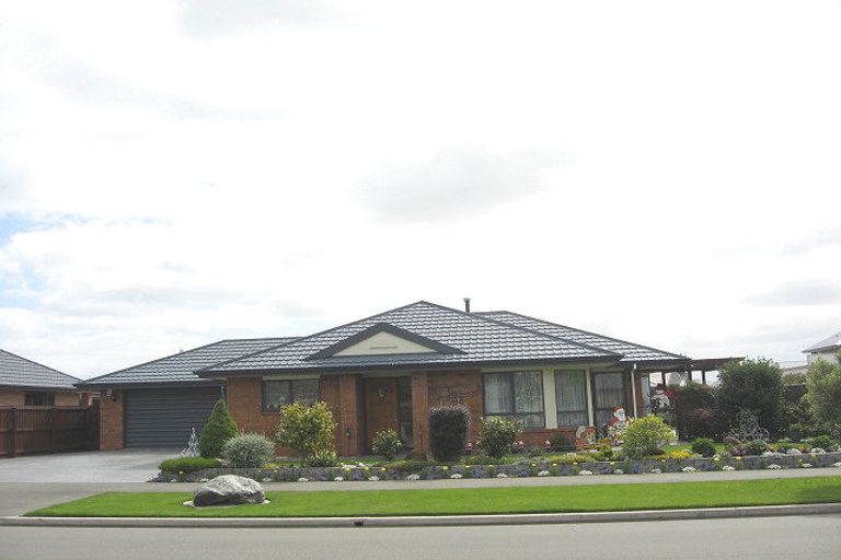 Photo of property in 535 Bower Avenue, Parklands, Christchurch, 8083