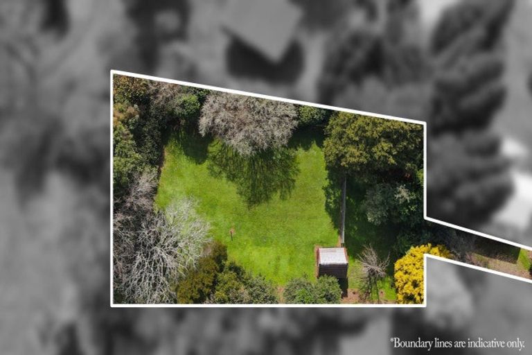 Photo of property in 32 Wharetoroa Drive, Rotoiti Forest, Rotorua, 3074
