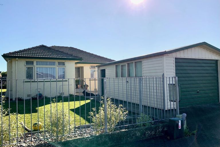 Photo of property in 21 Rata Street, Roslyn, Palmerston North, 4414