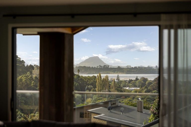 Photo of property in 6 Greenvale Place, Welcome Bay, Tauranga, 3112