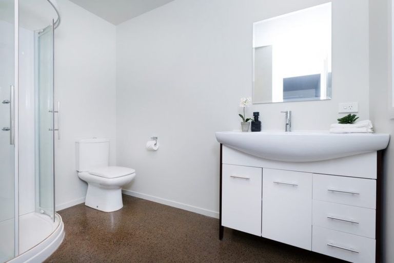 Photo of property in 22 Richmond Street, Waitara, 4320