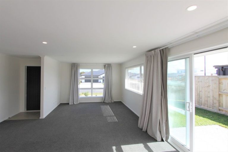 Photo of property in 39 Harakeke Drive, Wharewaka, Taupo, 3330