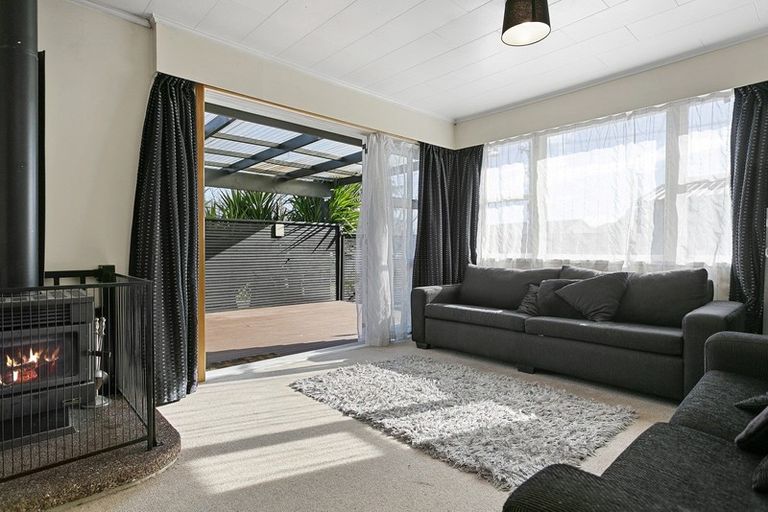 Photo of property in 129 Williams Street, Cambridge, 3434