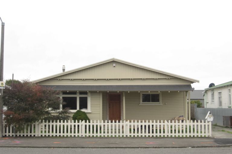 Photo of property in 7 Creagh Street, Te Awa, Napier, 4110