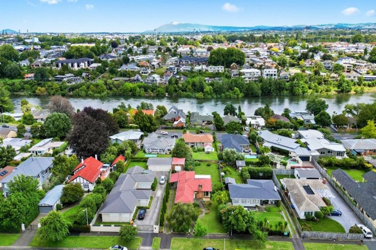 Photo of property in 17 Riverview Terrace, Fairfield, Hamilton, 3214