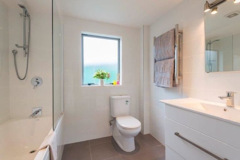Photo of property in 2a Quentin Avenue, Epsom, Auckland, 1023