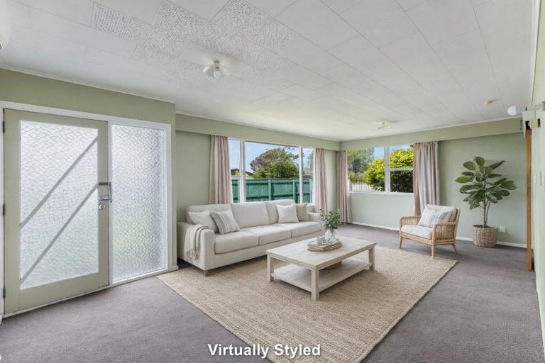Photo of property in 36 Toru Road, Paraparaumu Beach, Paraparaumu, 5032