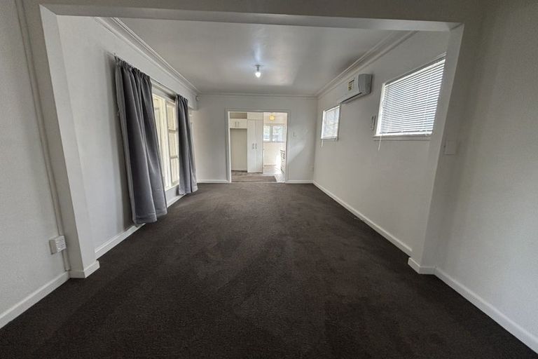 Photo of property in 6 Tennessee Avenue, Mangere East, Auckland, 2024