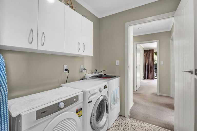 Photo of property in 9d Wilton Street, Westown, New Plymouth, 4310